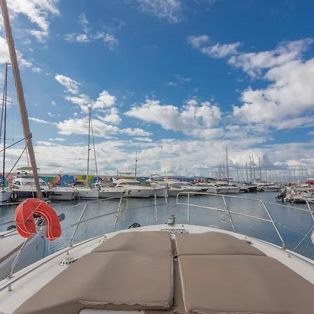 Port De Saint-raphael Apartment *