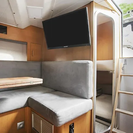 Port De Saint-raphael Apartment *