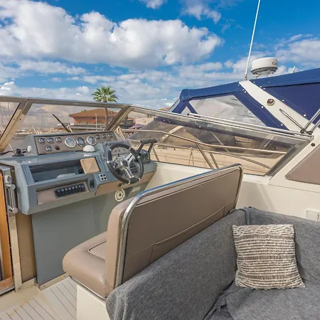 Port De Saint-raphael Апартаменты