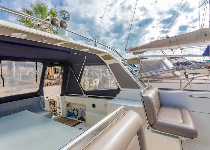 Port De Saint-raphael